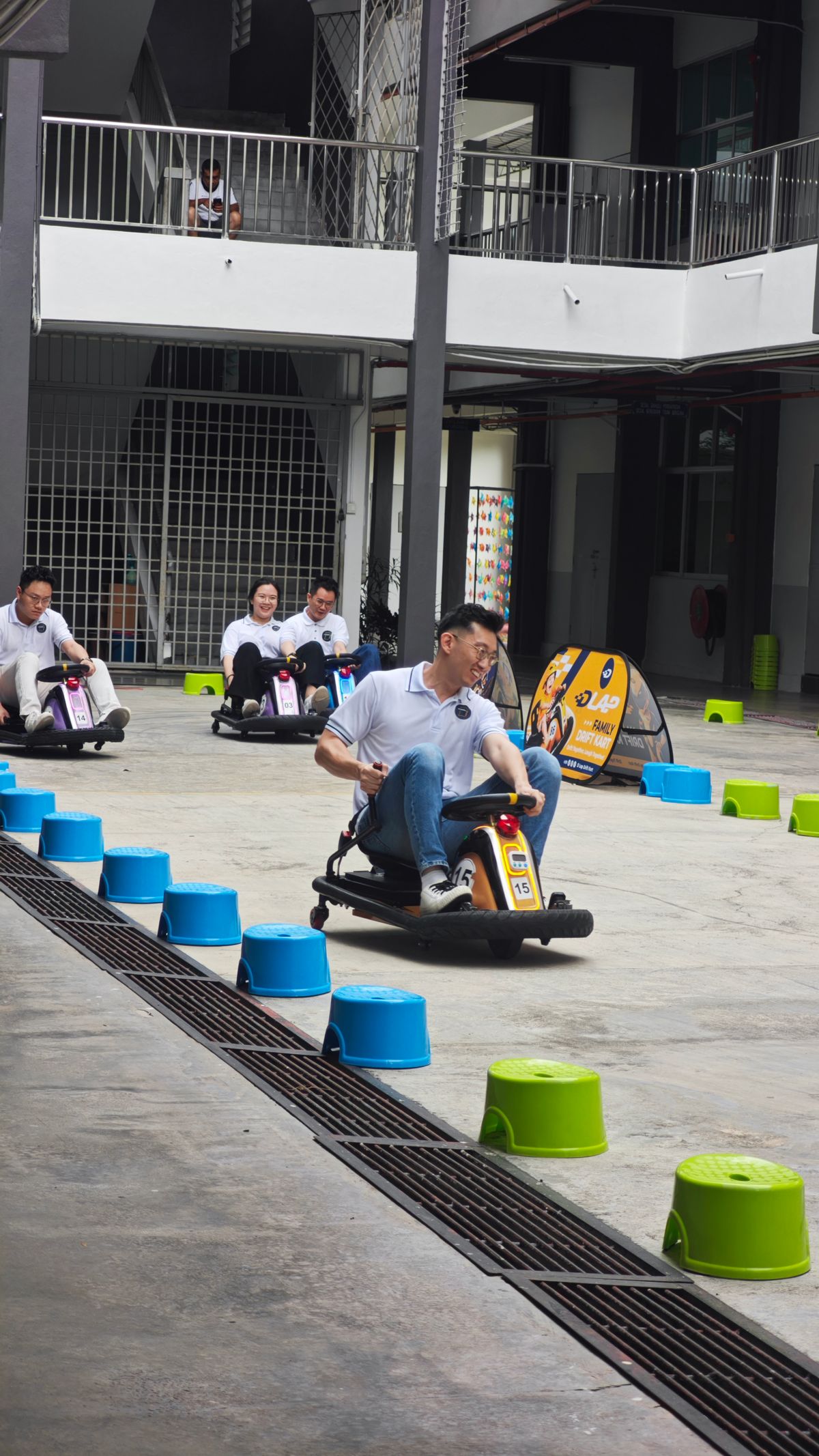 新江小学快闪漂移活动