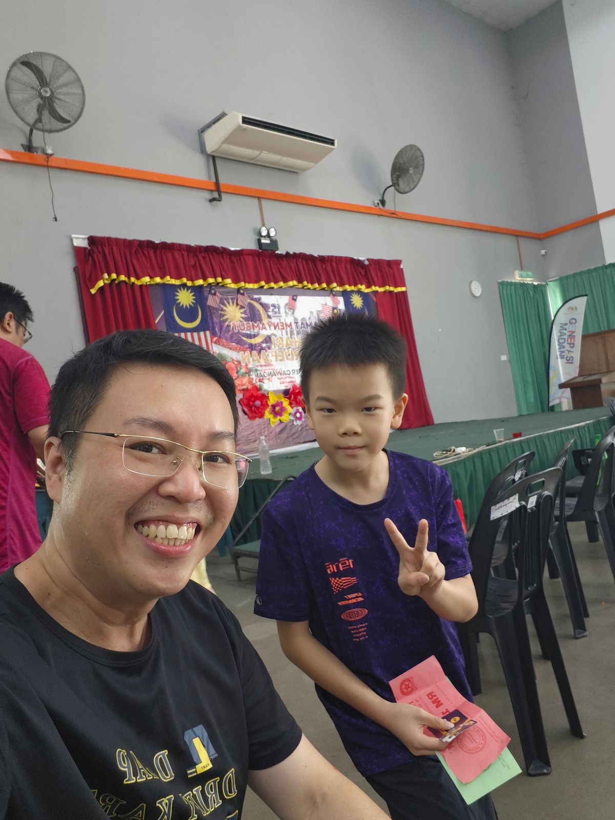 D Lap x St Xavier's Branch School Hari Kantin